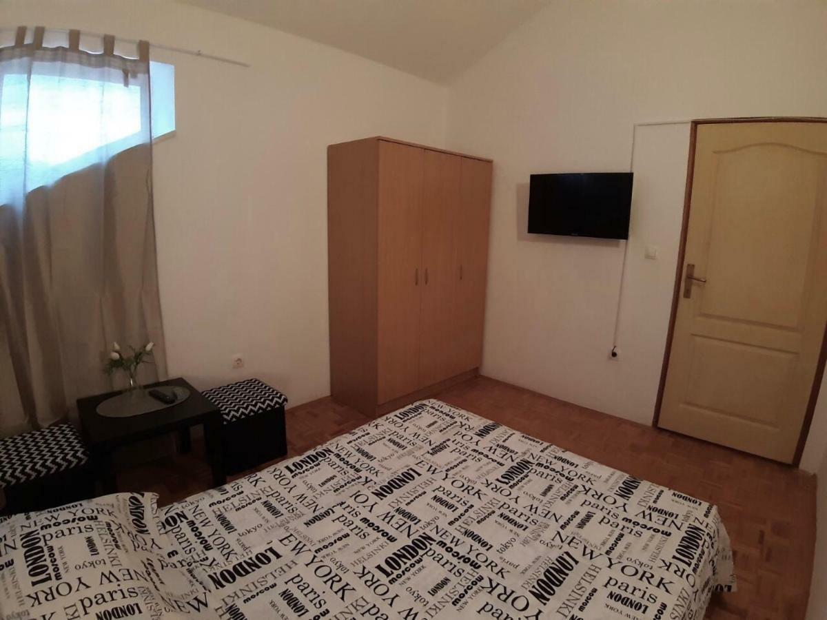 Smjestaj Mm Trebinje Hotel ภายนอก รูปภาพ